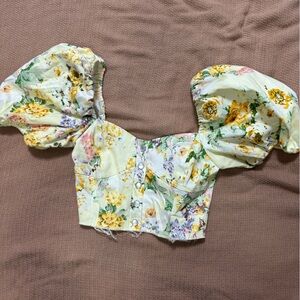 For Love & Lemon Chamomile Denim Floral Puff Sleeve Crop Buttercreme Top Size S